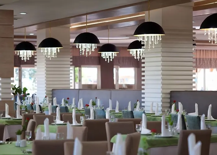 Θέρετρο Adalya Ocean Deluxe 5*